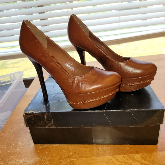 Carlos Santana leather pumps - Picture 2 of 11